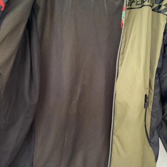 Superdry taped logo camo jacket windbreaker khaki green size M - Picture 8 of 15